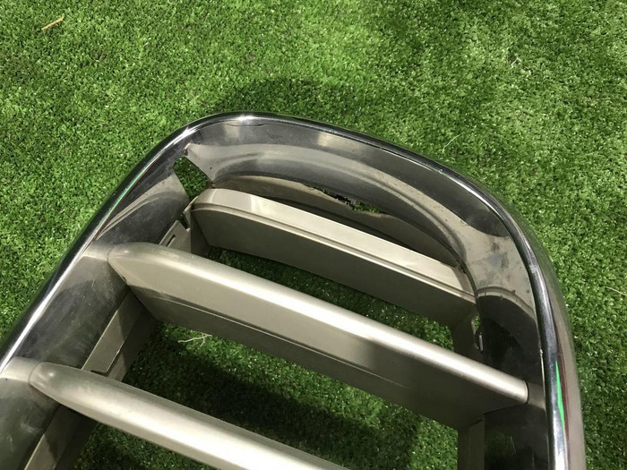 Решетка радиатора левая BMW X5 F15 X6 F16 (13-18)