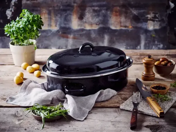 Кастрюли для супов: уют осенней кухни