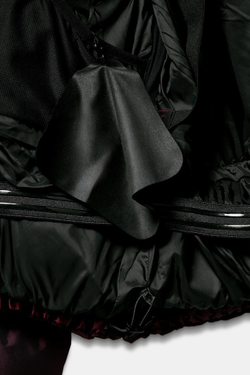 ZARA ВОДОНЕПРОНИЦАЕМАЯ КУРТКА С КАПЮШОНОМ, БОРДОВЫЙ