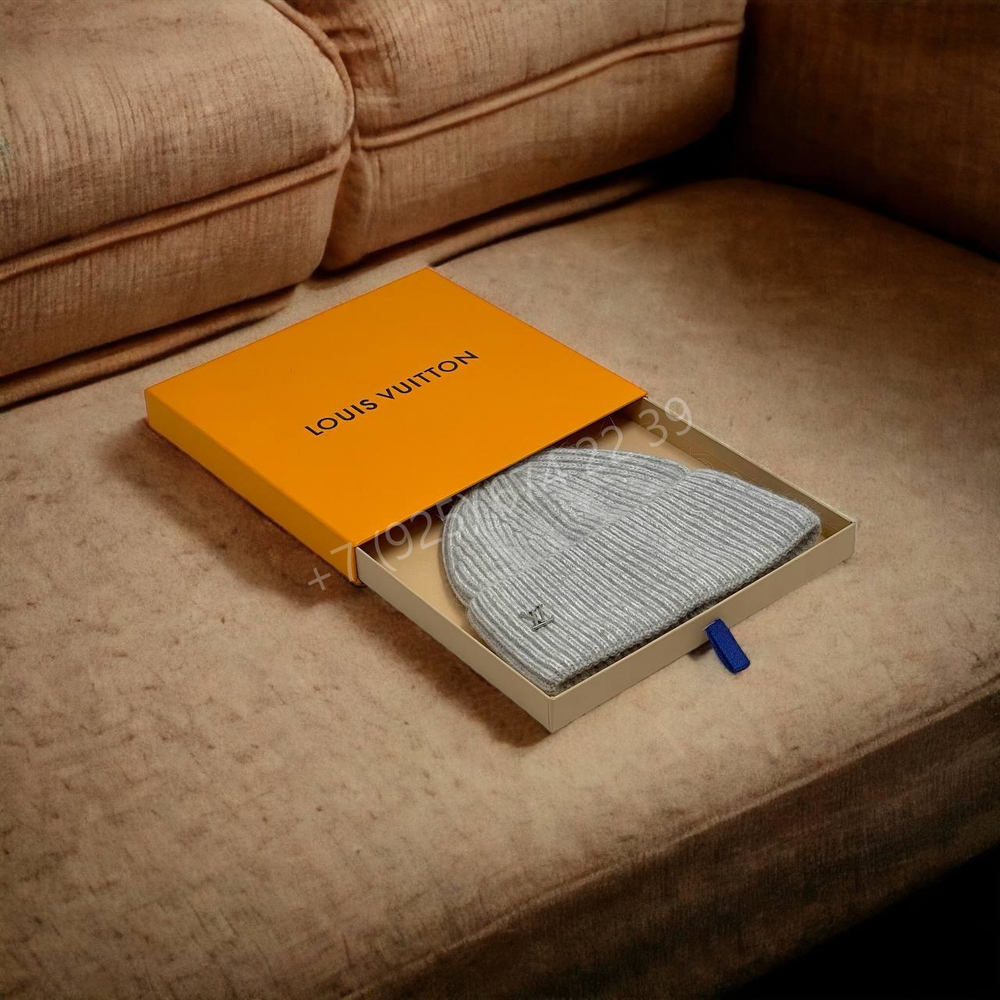 Шапка Louis Vuitton