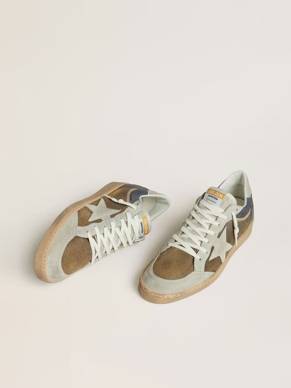 Men's Army green Ball Star shoes in waxed suede with star and heel in ice grey suede