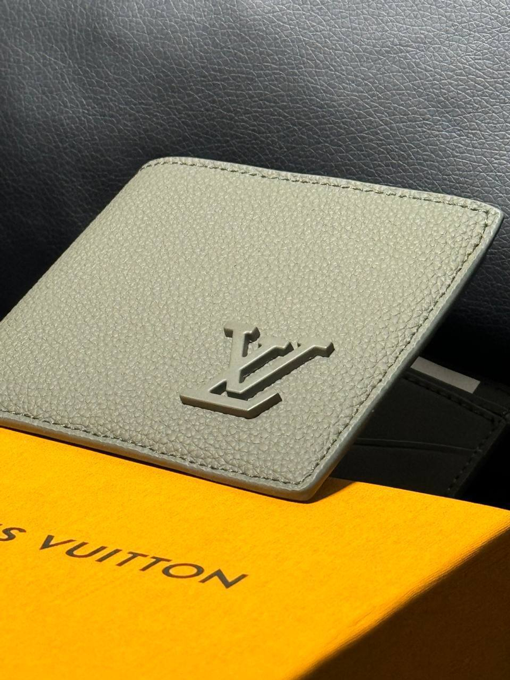 Кошелек Louis Vuitton