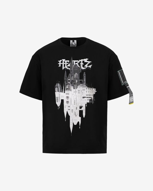 Футболка The Castle Boxy черная - фото 1