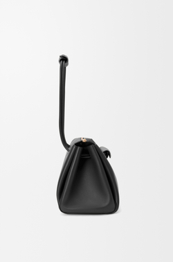 Loewe Сумка Madrid среднего размера из мягкой телячьей кожи, черный