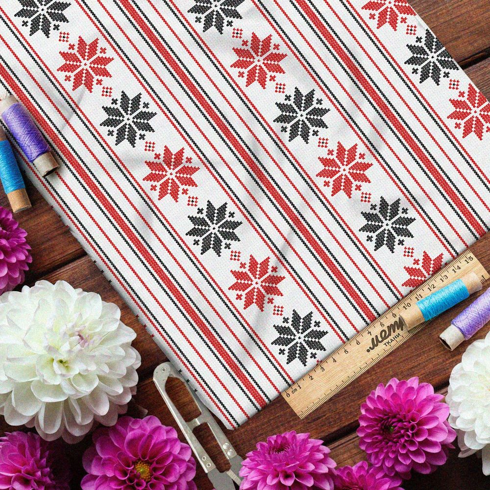 Ткань муслин полосатый узор на славянской рубахе с вышивкой