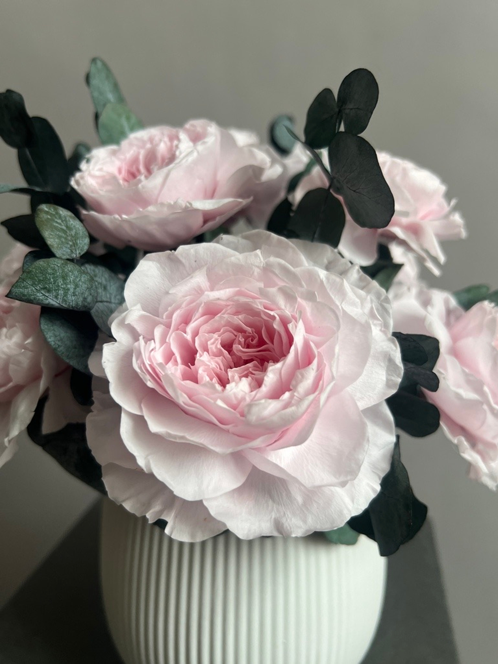 Композиция в кашпо Лорелия