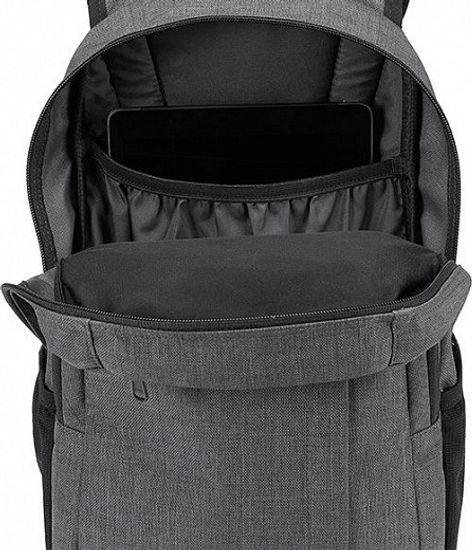 Рюкзак Dakine Campus S 18L Black