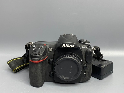 Nikon D300 12.000 кадров