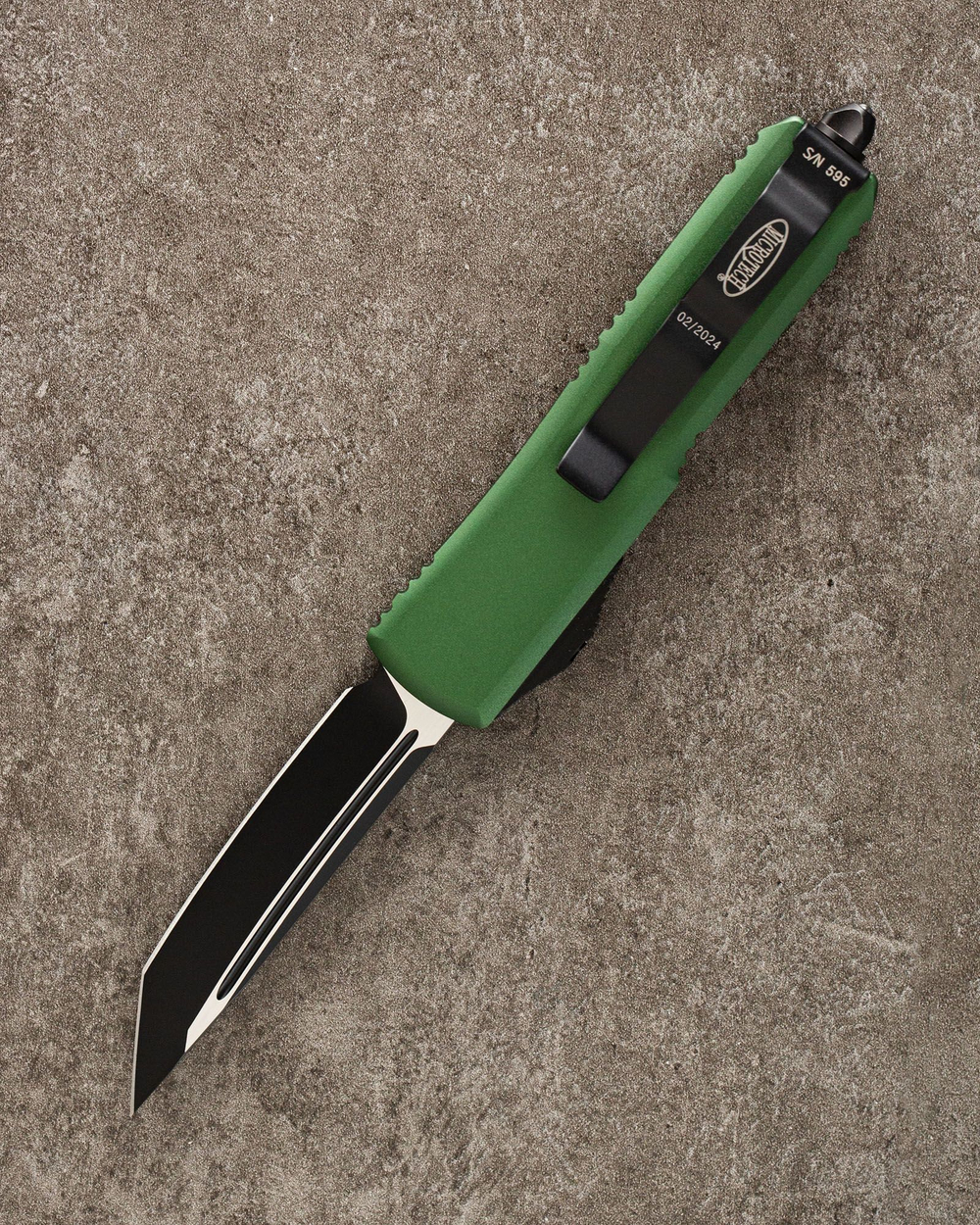 Автоматический складной нож SteelBro Microtech UTX-85 T/E Tanto Black Standart VG10 233-1OD (зеленый)