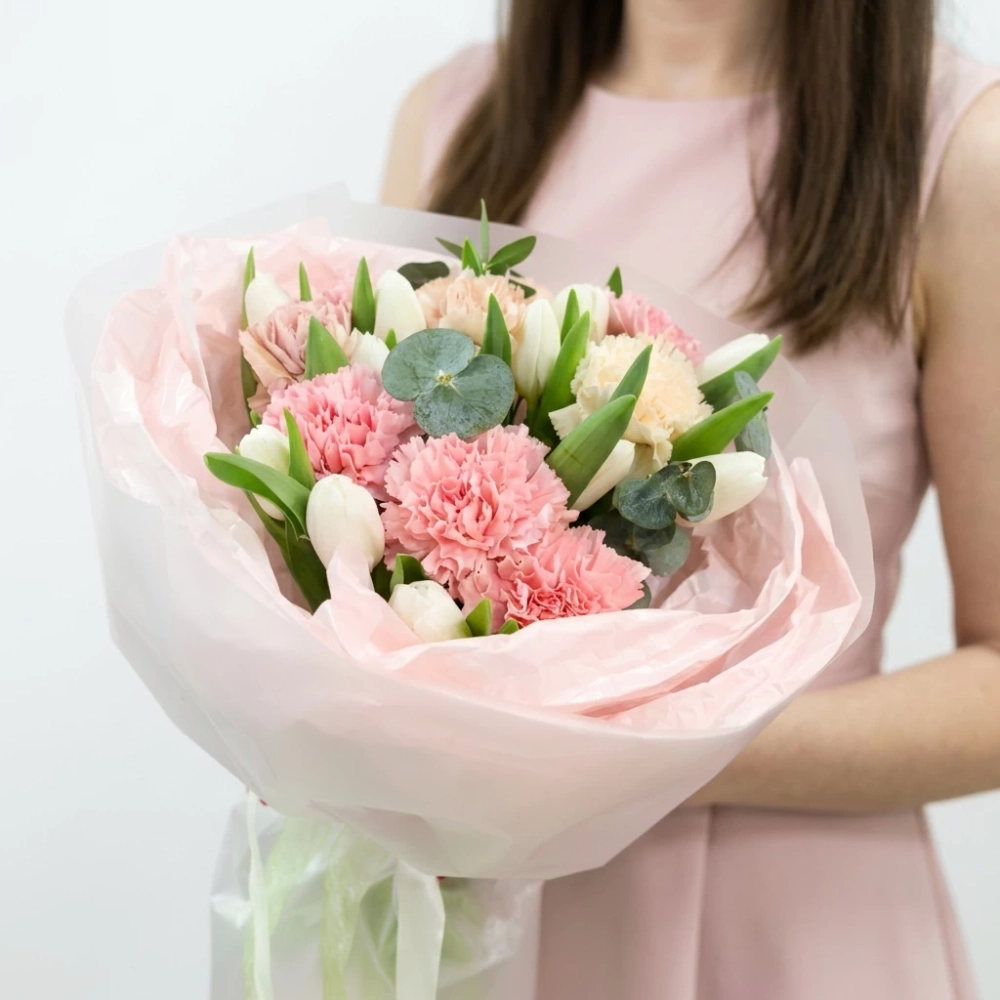 Букет Акварель с тюльпанами и диантусами.