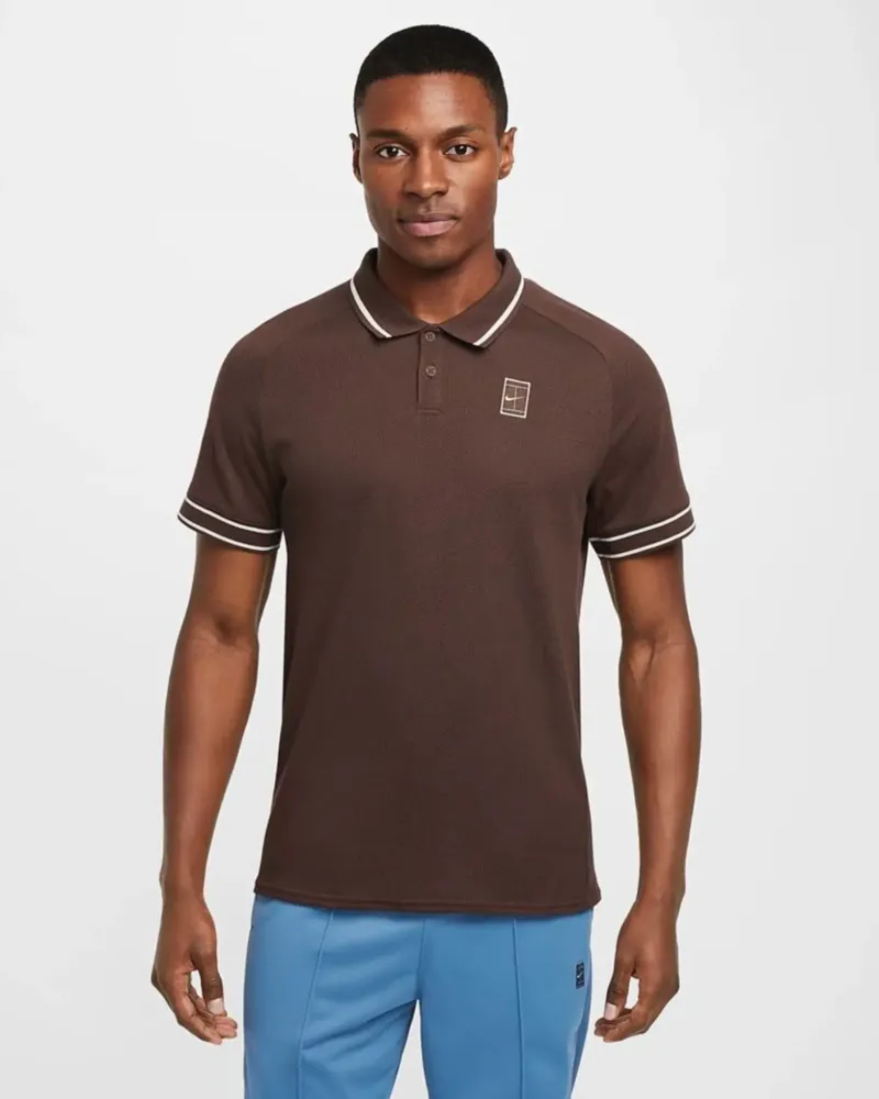 Встречайте образ настоящего профи на корте!