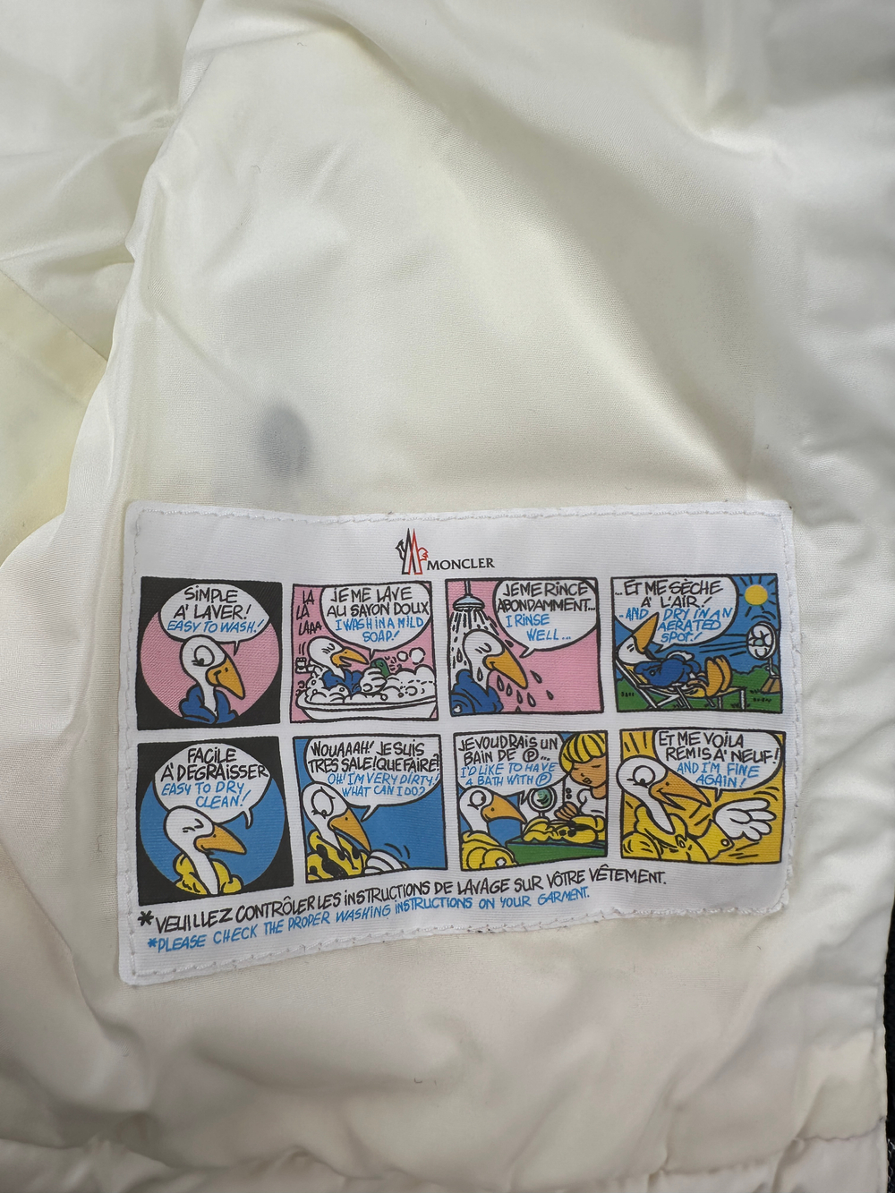 Пуховик Moncler