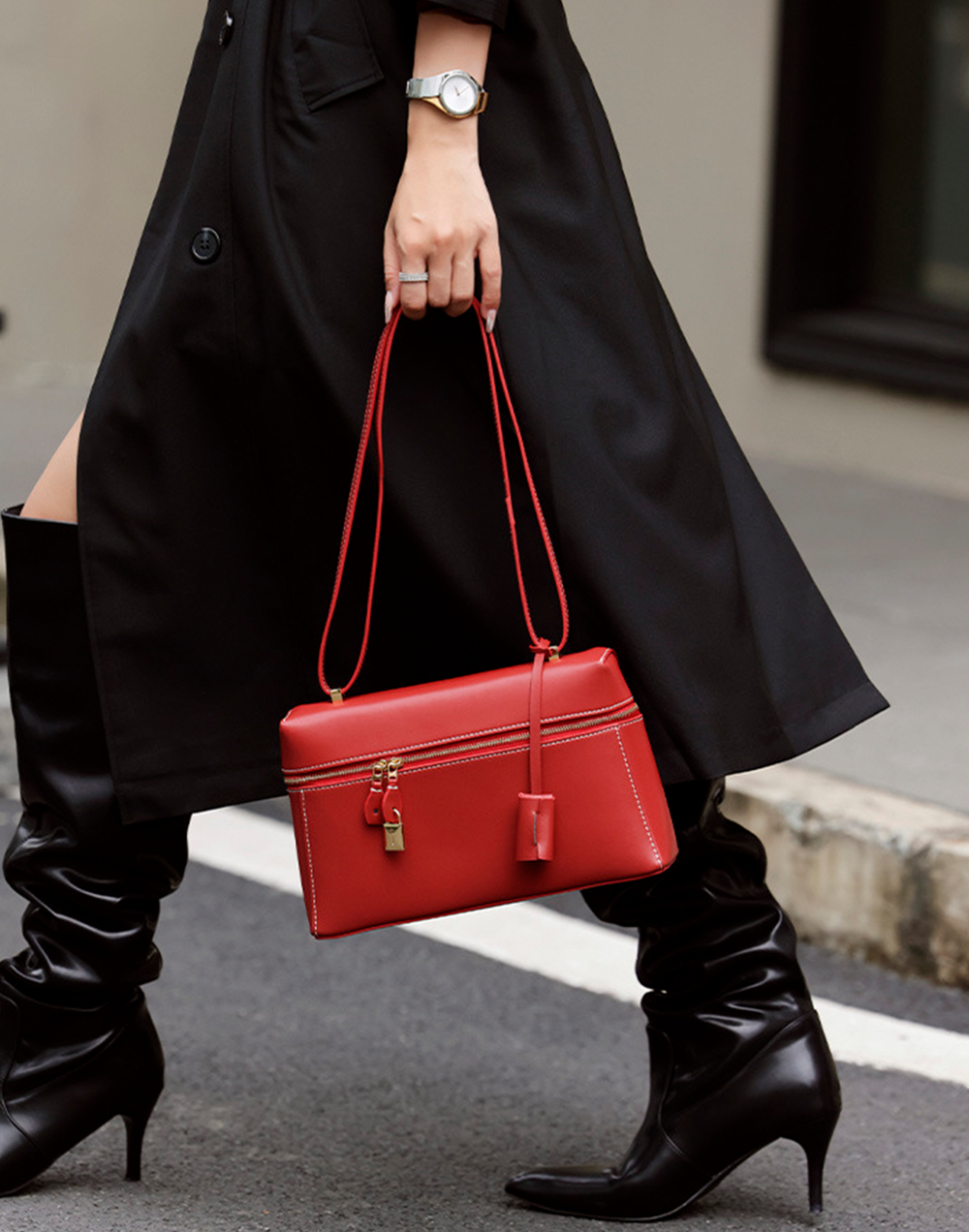 Сумка на плечо XOXO LEGENDS КАЛИПСА | Красный