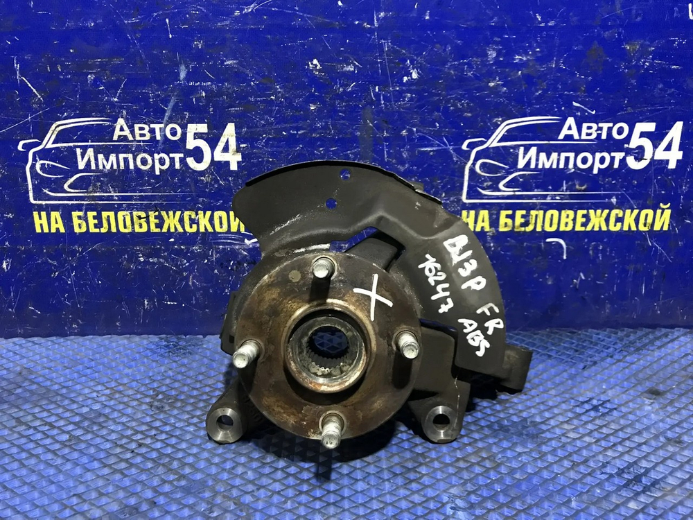 Ступица передняя правая MAZDA FAMILIA 1998-2003