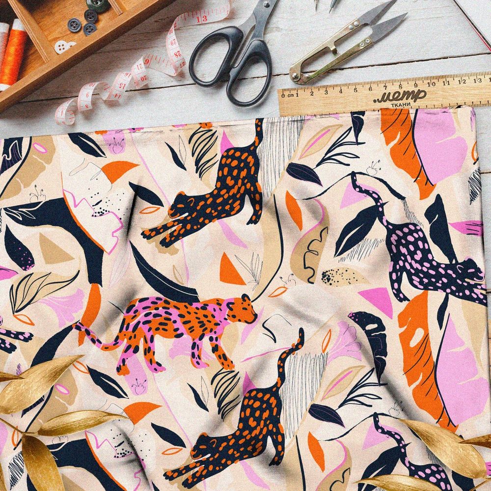 Ткань бязь яркие леопарды в листьях