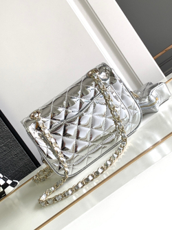 Chanel Bag 20 cm
