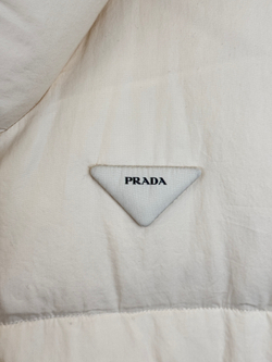 Жилетка Prada