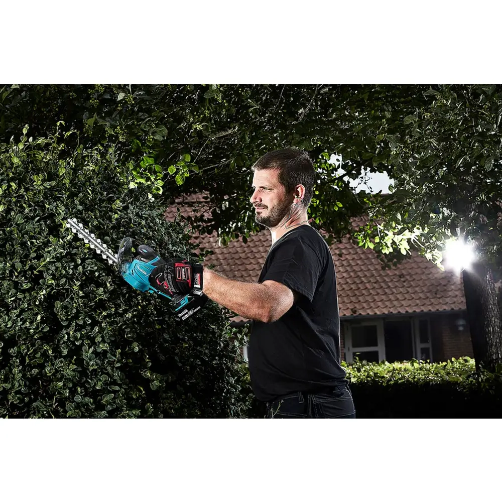 Аккумуляторные ножницы для травы Makita DUM604SYX