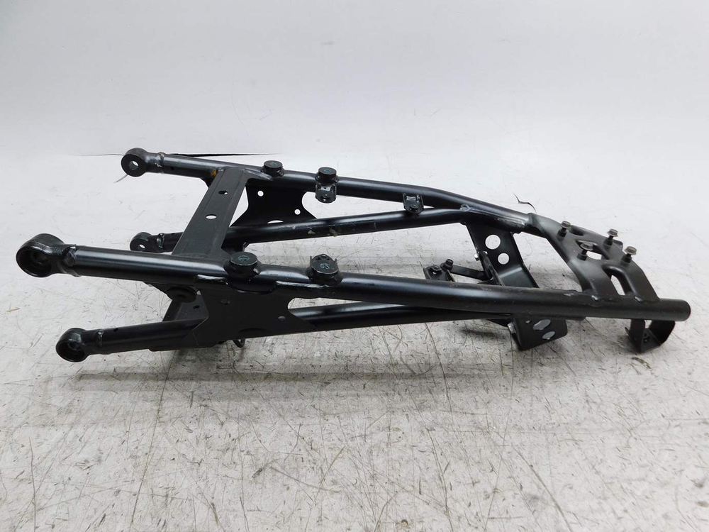 подрамник Suzuki GSX-S1000F GT79B