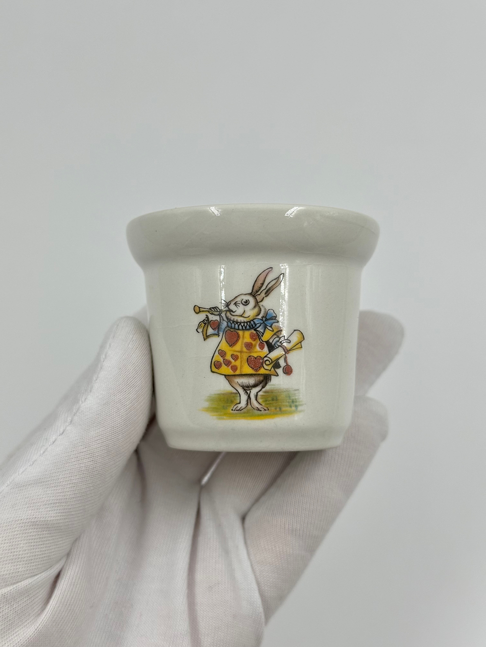 Подставка для яйца Alice in Wonderland, Johnsons Brothers