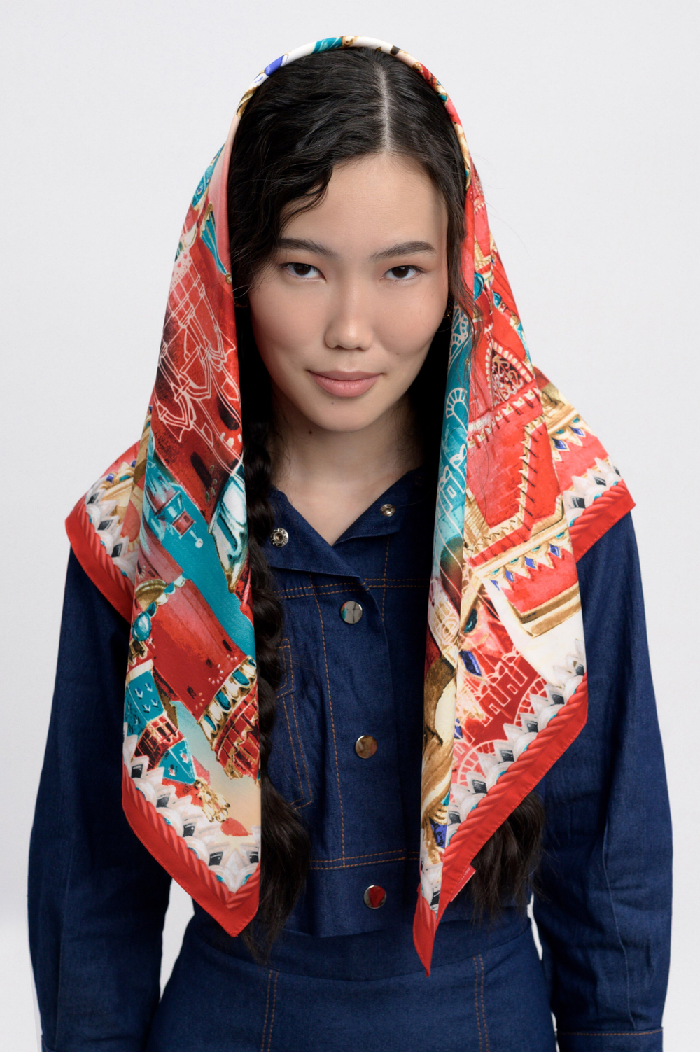 Платок «Кремль - Москва - Фаберже»