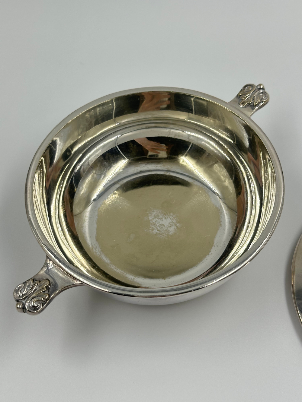 Блюдо с крышкой Philip Ashberry & Sons