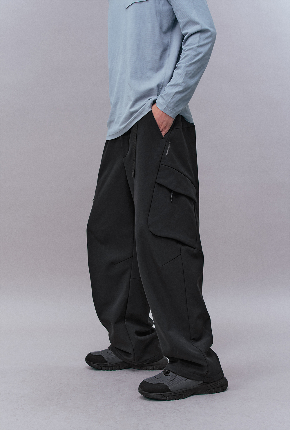 Брюки Nothomme “Monterest C6 Water-Repellent Fleece-Lined Outdoor Softshell Utility Pants”.