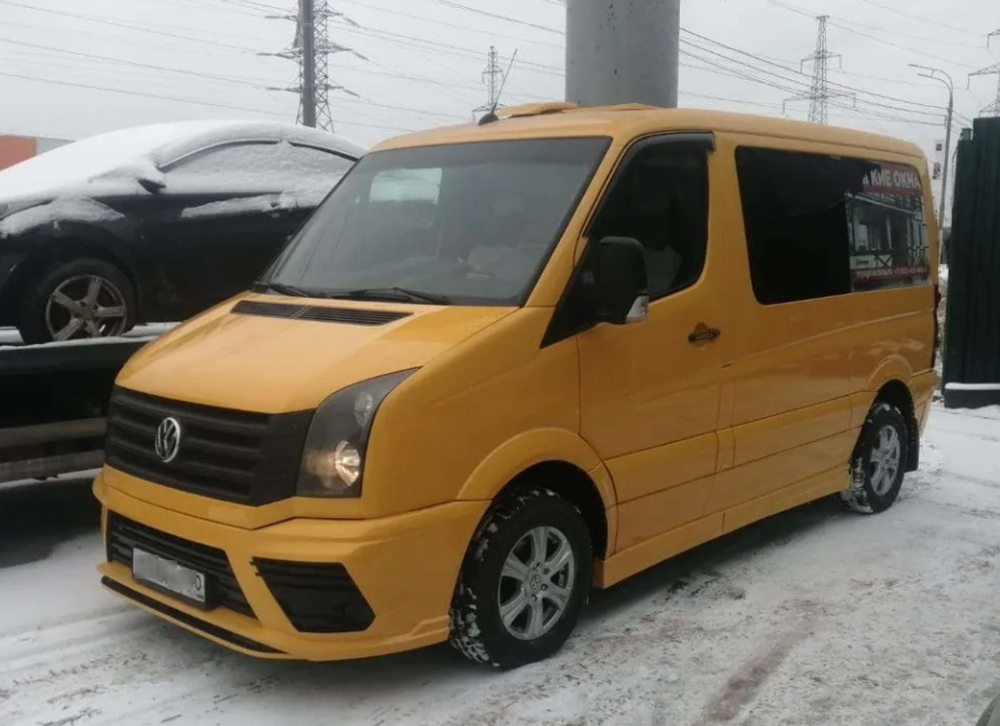 Передний бампер на Volkswagen Crafter (2006-2016)
