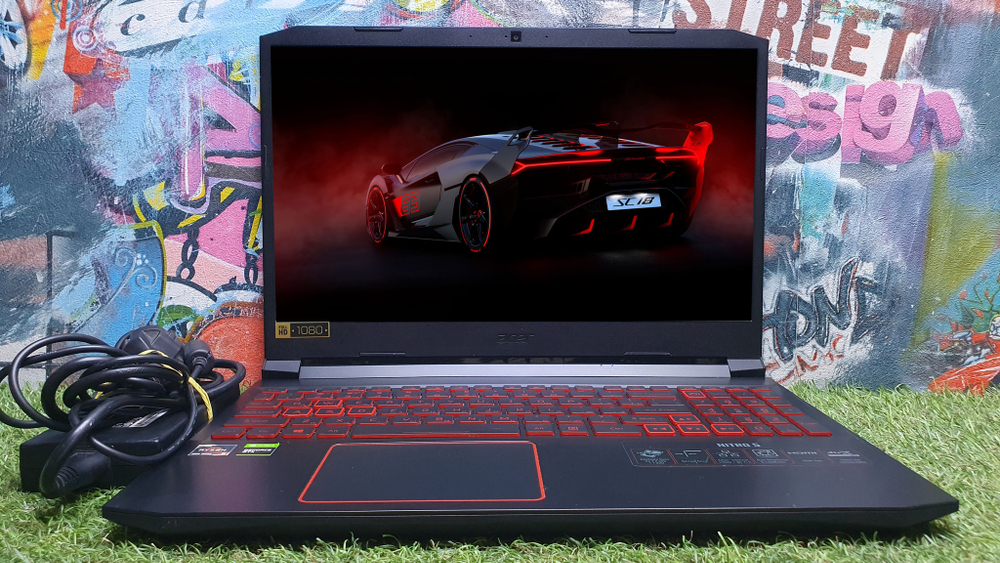 Игровой Acer Ryzen 5/8Gb/GTX 1650 Ti 4Gb/FHD/Nitro 5 AN515-44-R5FE NH.Q9HER.001 /Windows 10