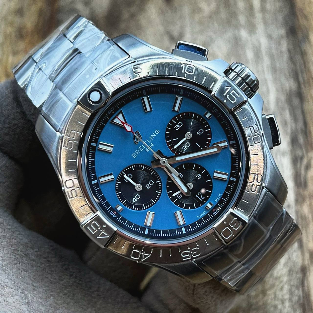 Часы Breitling