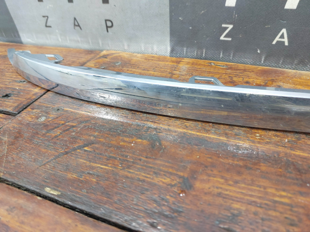 Молдинг заднего бампера левый Volkswagen Tiguan 2 16-20 Б/У Оригинал 5NA853841LI