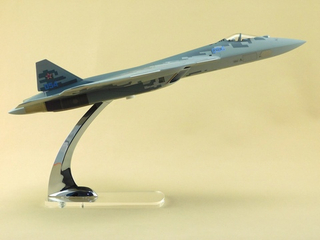 Модель самолета Су-57 (М1:48, 054, Пиксели)