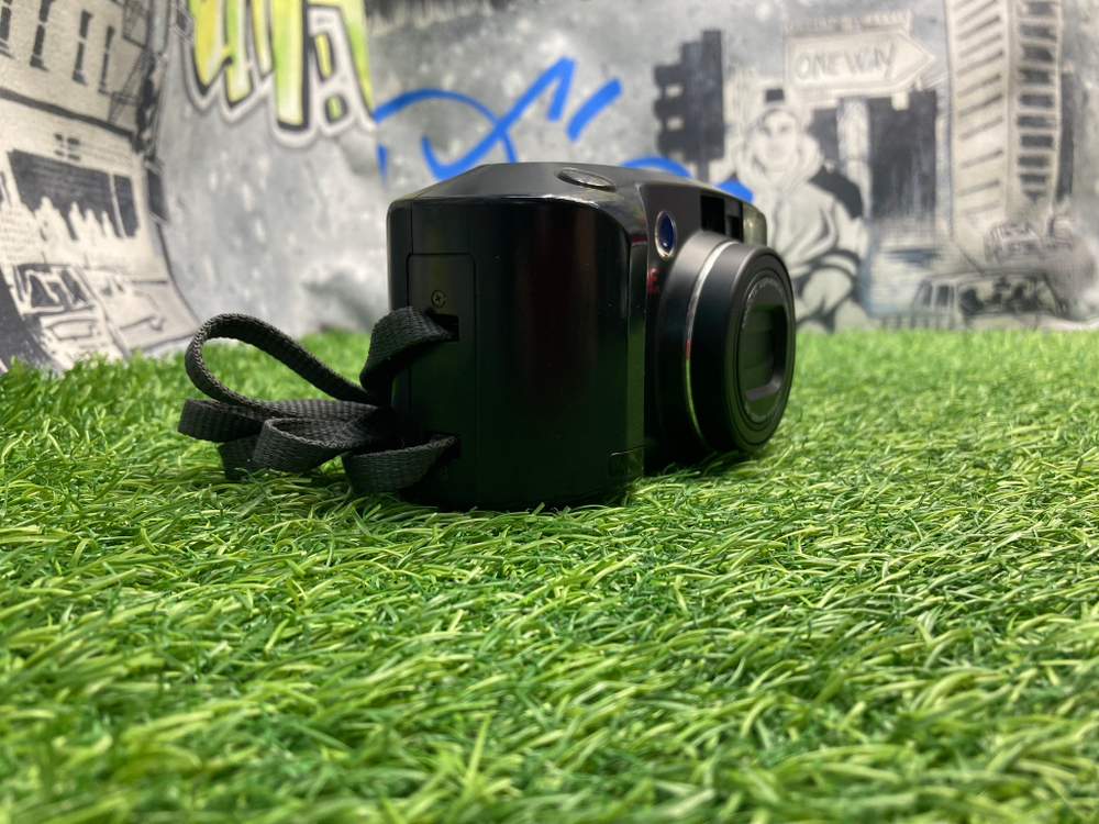 Minolta Riva Zoom 135EX