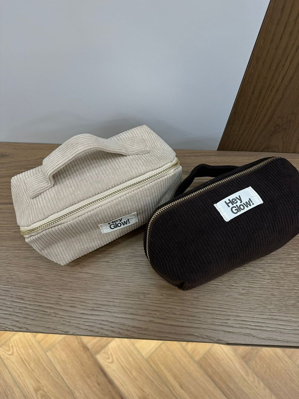 HEY GLOW Косметичка вельвет,велюр молочный, коричневый (большой)