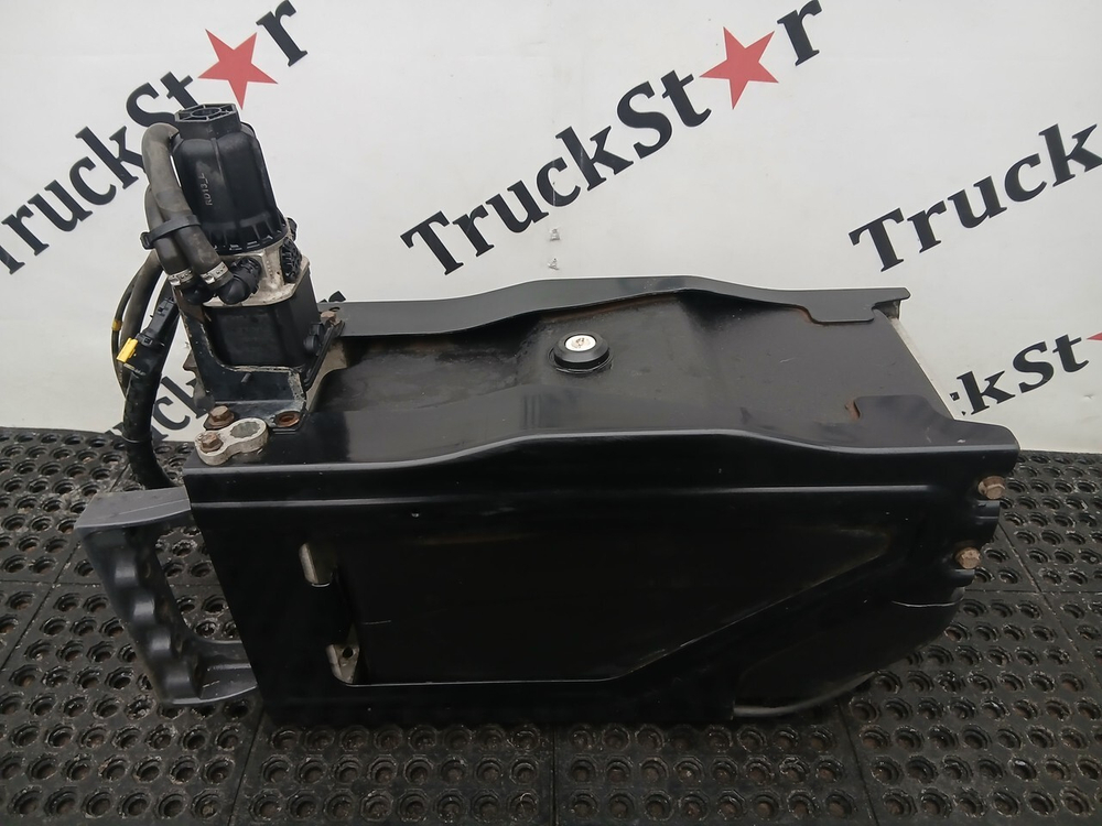 Бак AdBlue в сборе 2016г.