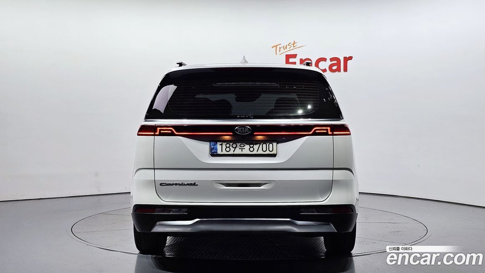 Kia Carnival (Sedona) 4 Generation 9-и местный Signatures (12.2020)