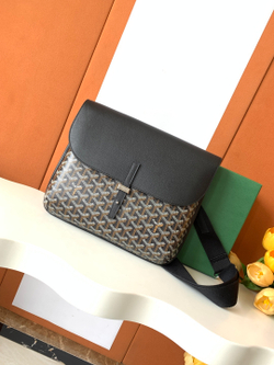 Goyard Coursier Messenger Bag 32 cm