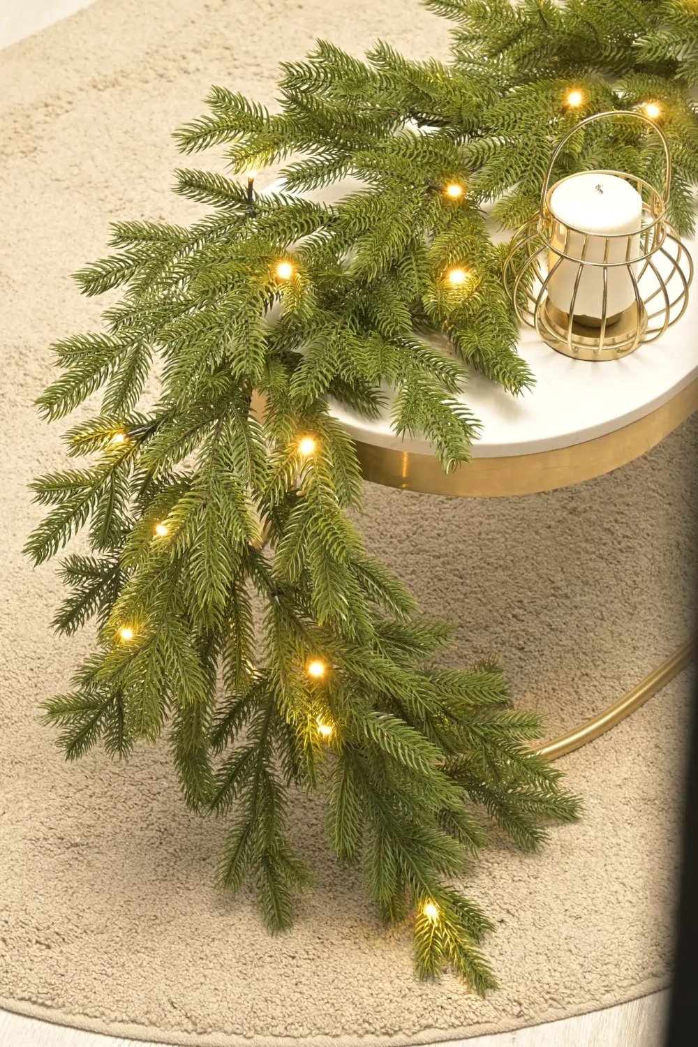 Хвойная ветвь Графская 180 см., 30 тепл.белый led., 100% литая хвоя, ЕлкиТорг (52117)