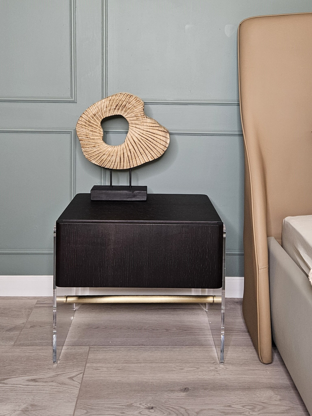 Статуэтка Woodcarving ornament wood color