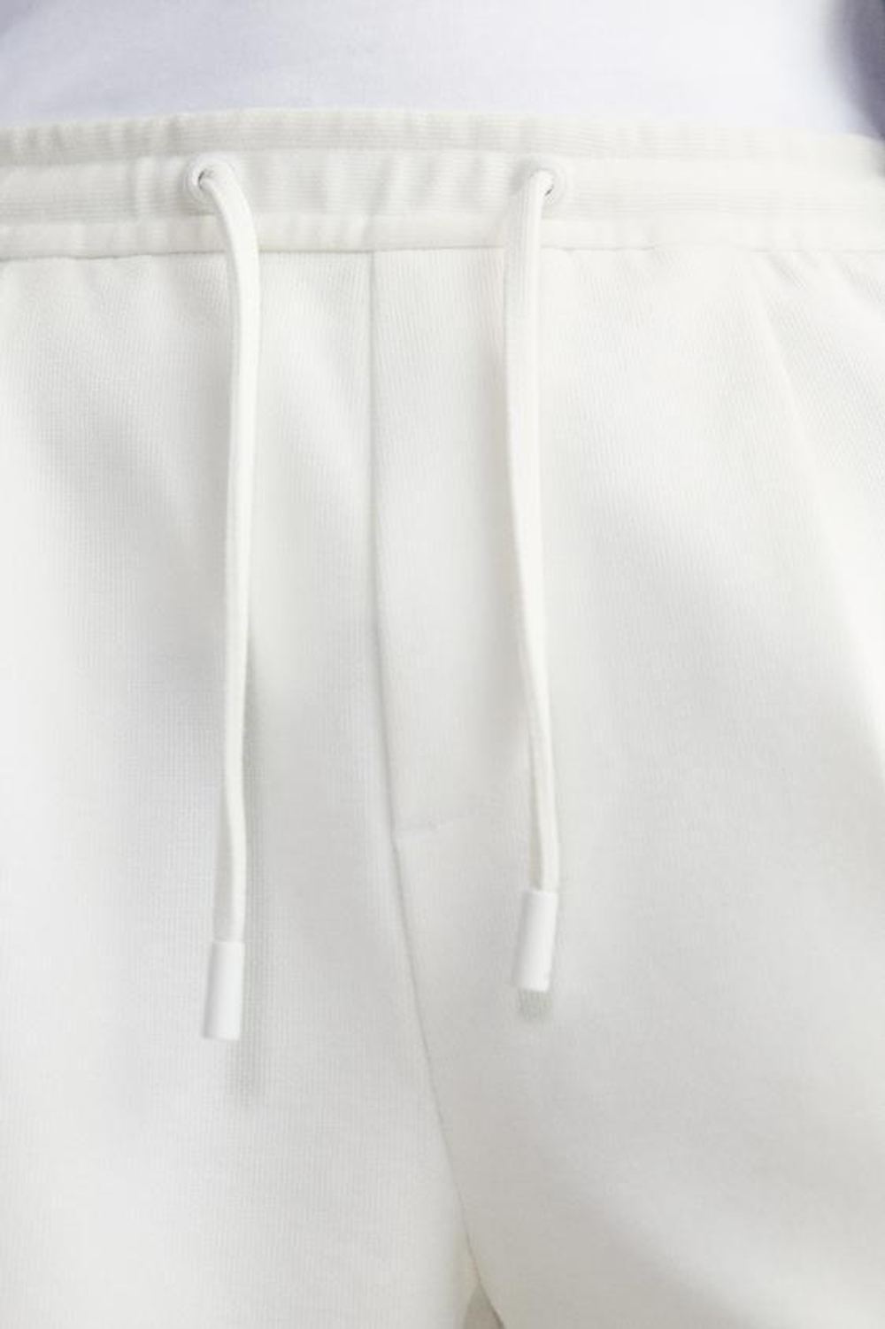 ZARA ШОРТЫ КОМФОРТНОЙ ПОСАДКИ, ЖЕЛТОВАТО-БЕЛЫЙ