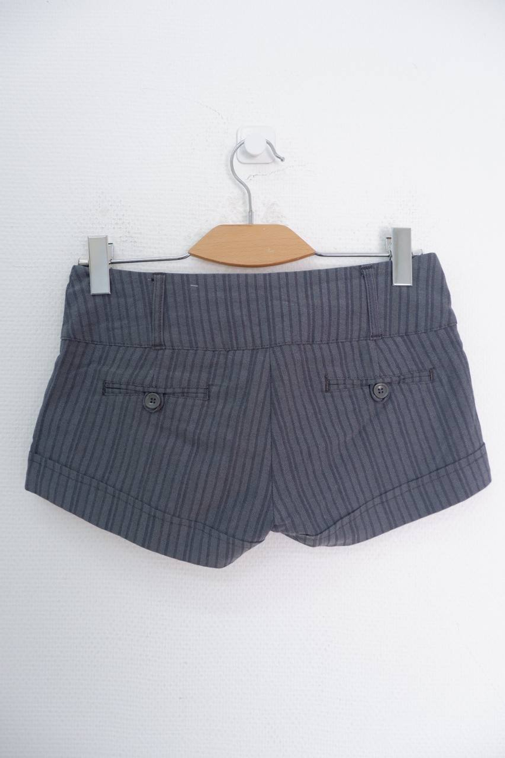 Шорты Jane Norman легкие 40 размер