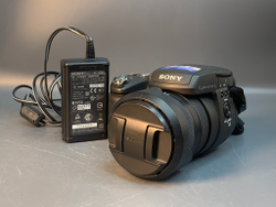 Sony DSC-R1
