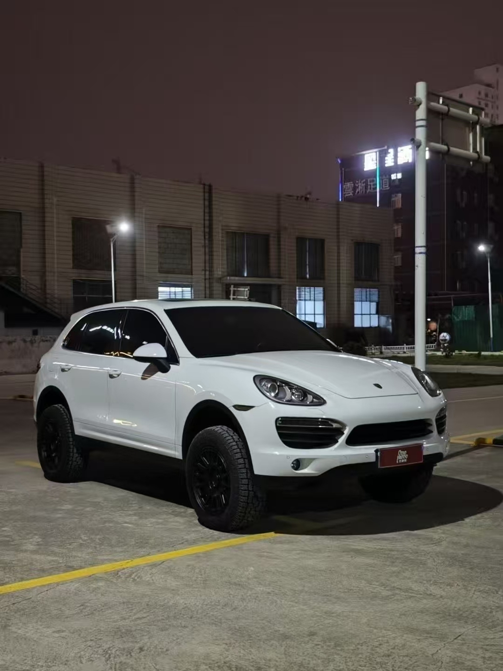 Porsche Cayenne (2010)  лифт-комплект регулируемой подвески +2" STR ST8000+