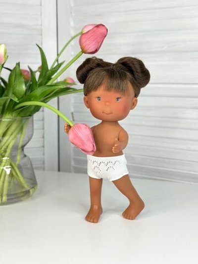 Кукла Nines виниловая 30см PIPPA LATINA без одежды (2899WL3)