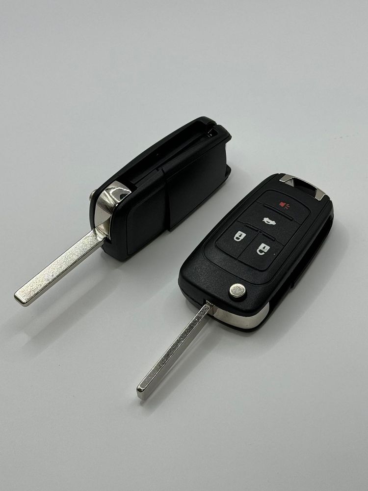 Chevrolet HU100 корпус выкидного ключа 4 кнопки Артикул 16101