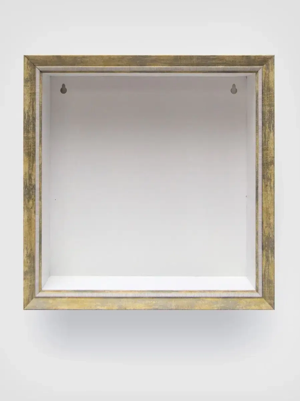 Полка настенная навесная