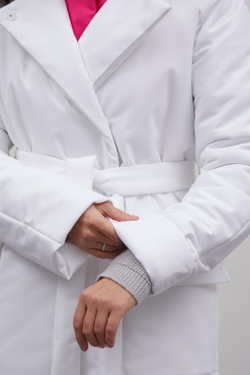 Куртка-пуховик, цвет белый, размер XS