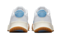 Женские Кроссовки теннисные Nike Court Vapor Lite 2 - white/light blue/sail/gum light brown