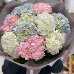 Букет гортензий