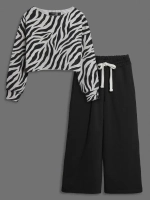 Костюм для девочки демисезонный